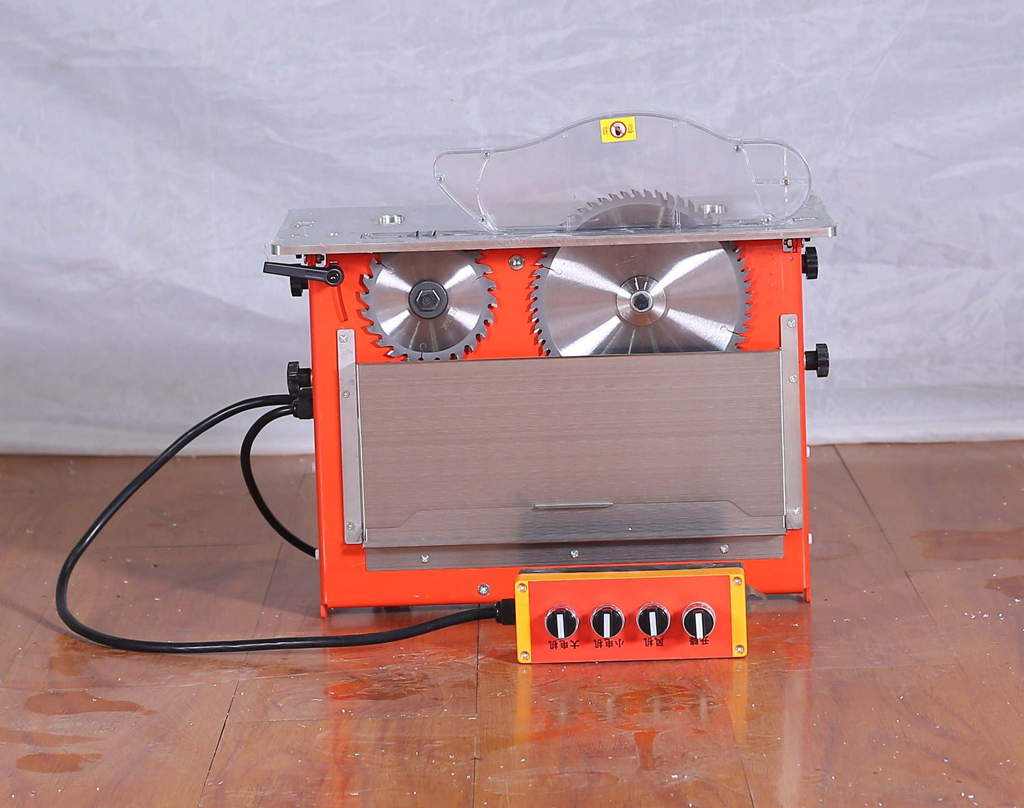 Cabezal de sierra con pre corte y aspiracion incluida