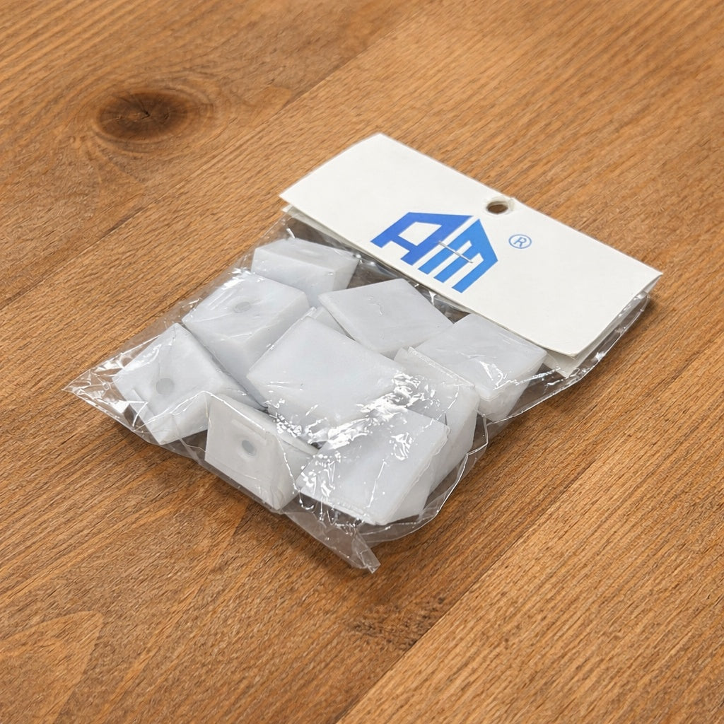 Escuadra plastica blanca 2T 10/Unidades